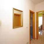 Apartment Orange House *