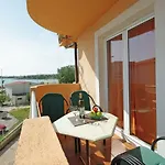 Orange House Apartment Podstrana