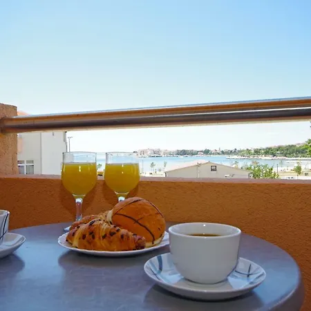 Orange House Διαμέρισμα Ποντστράνα