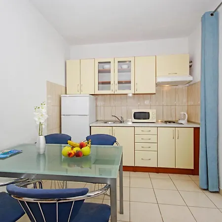 Orange House Apartment Podstrana