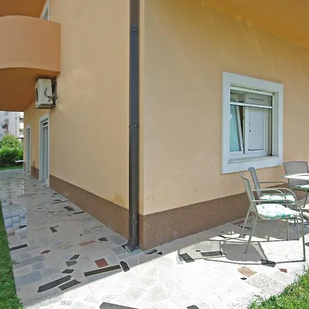 Apartment Orange House *