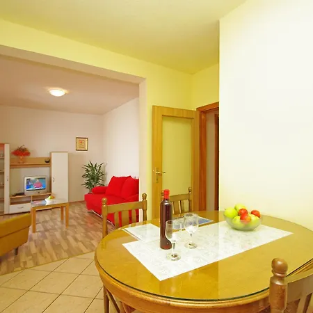 Apartman Orange House *