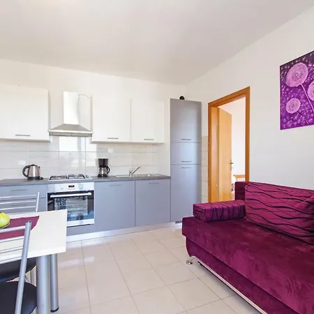 Orange House Apartment Podstrana