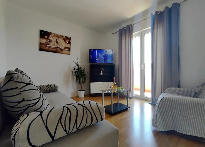 Orange House Apartman *